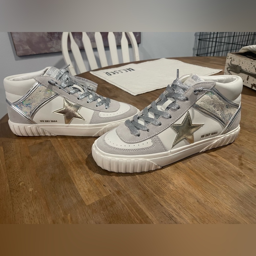 Vintage Havana high top sneakers